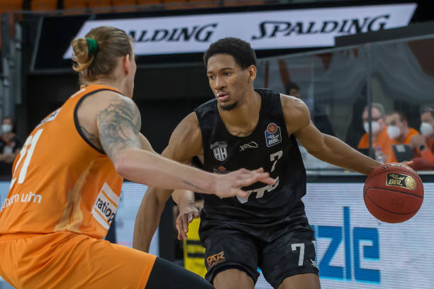 需求与科纳 需求与科纳