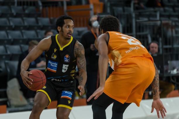 中上游俱乐 中上游俱乐