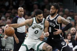 而在湖人队 而在湖人队