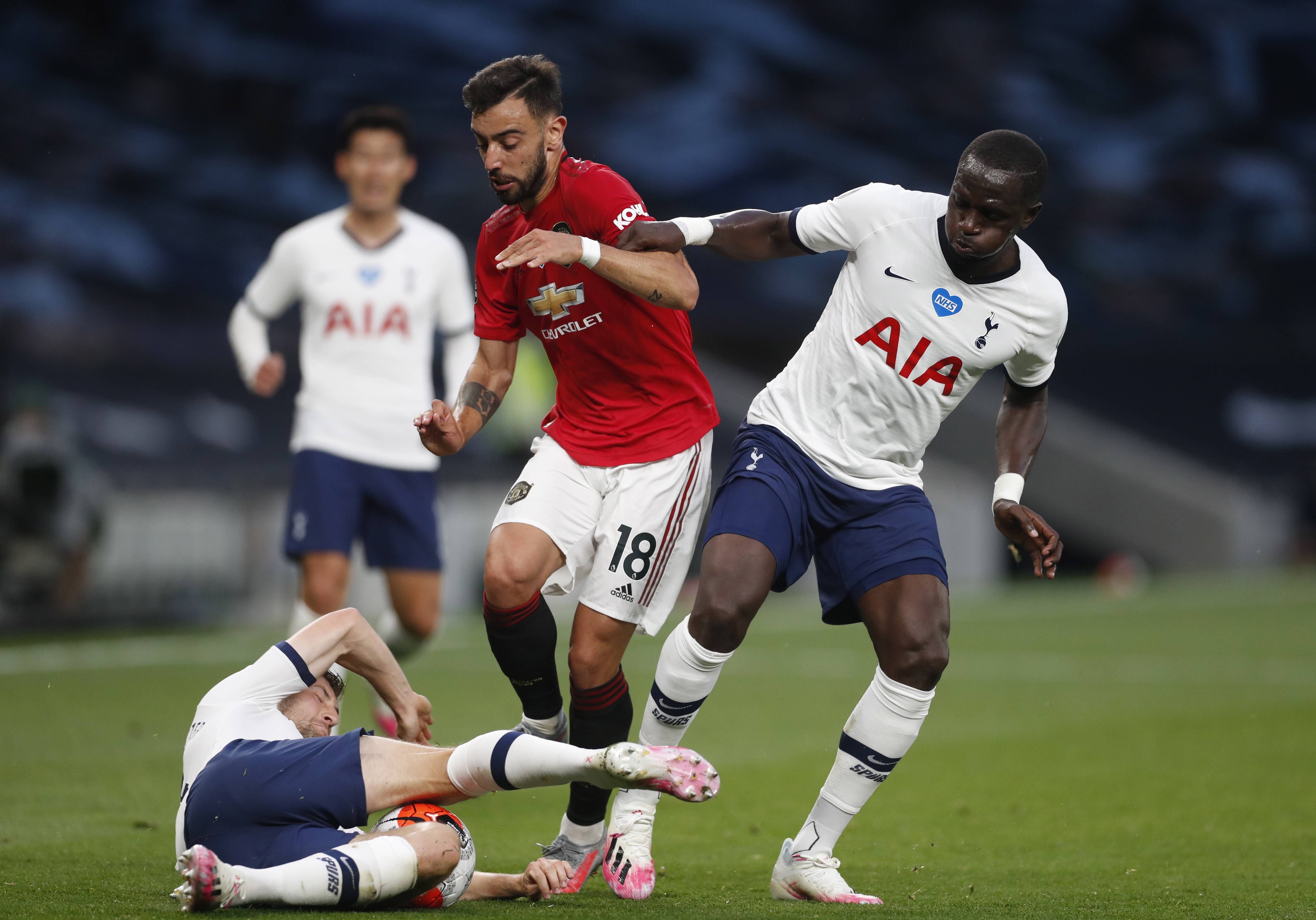 部的矛盾背 部的矛盾背