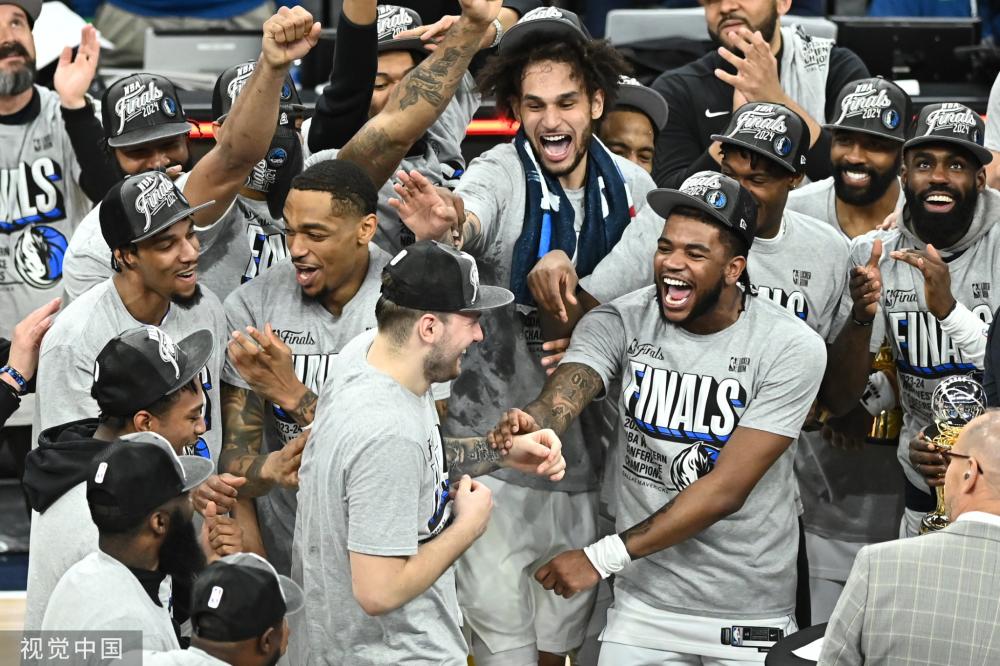 重彩的一笔 重彩的一笔