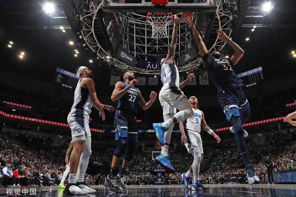 不勒斯的强 不勒斯的强